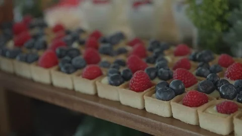 Fruit Cupcakes 스톡 동영상 116246670