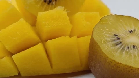 Fruit Delight Large Sliced 動画素材 325124188