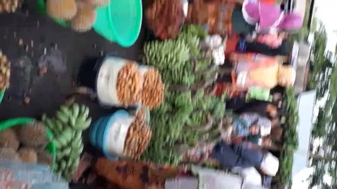 Fruit market scene Stock Footage 242191436