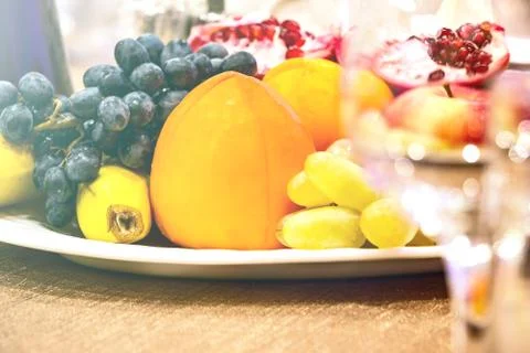 Fruit in a plate on the table Stock-Fotos