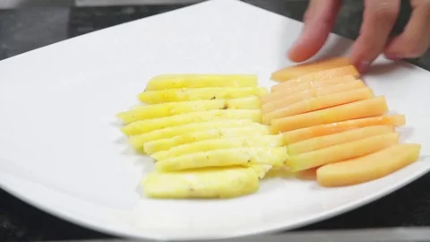 Fruit salad Vídeo Stock 84807307