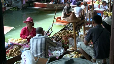 Fruit Seller 스톡 동영상 8798799