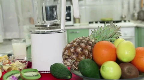 Fruit smoothies Video stock 46580012