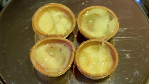 Fruit tartlets preparing Video stock 75817271