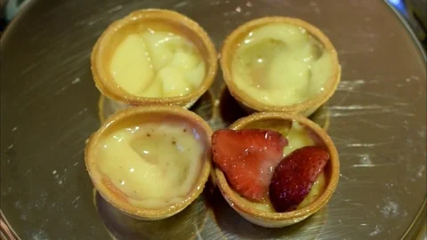 Fruit tartlets preparing Video stock 75817277