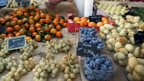 Fruit trade in Nice Video stock 198728275