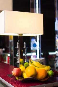 Fruit in a vase on a table in a cafe Stock-Fotos