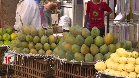 Fruits and vegetables in Egypt Stock Footage 251977405