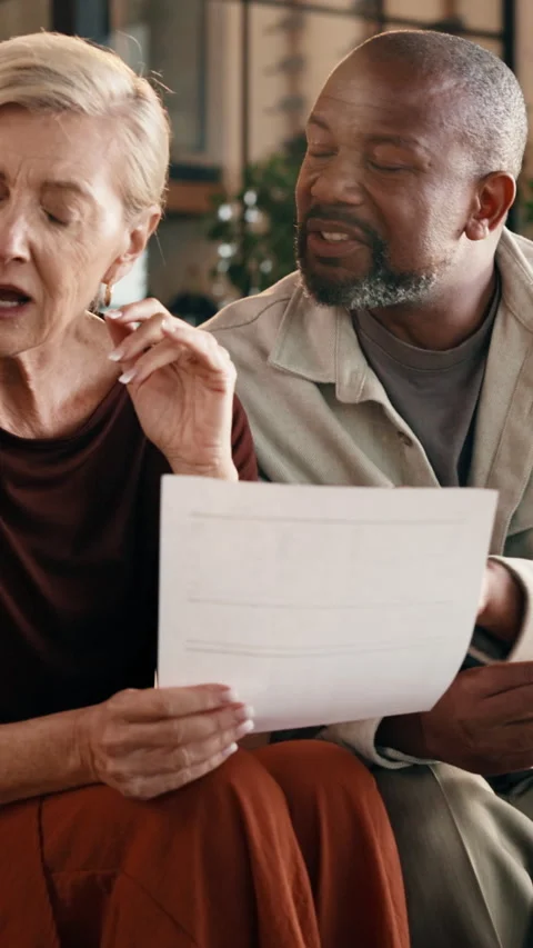 Frustrated, couple or finance with documents in home for over budget, tax Vídeo Stock 338101927