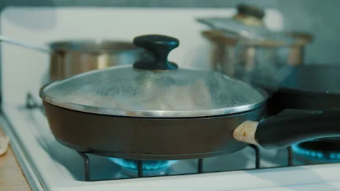 Fry chicken in a frying pan Stock Footage 86543390