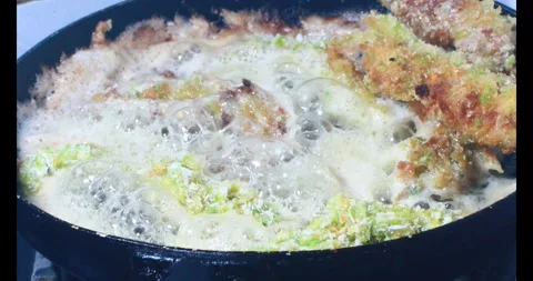 Fry shrimp with eggs, flour and cooking oil Stock Footage 308347724