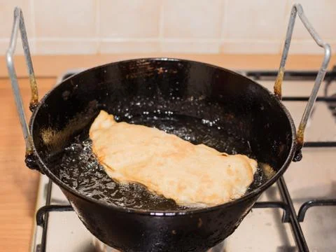 Frying the Apulian Panzerots Фото