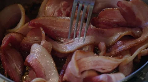 Frying bacon Stock Footage 49924511