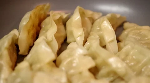 Frying Chinese Dumplings Video stock 45590867