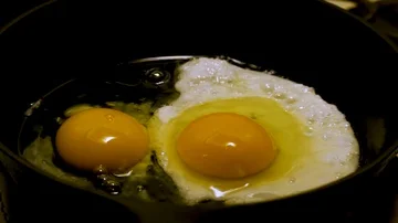 Frying Eggs Stock Footage 85823435