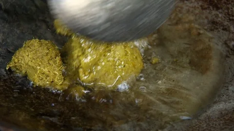 Frying green chili paste in pan, Thai food Stock-Footage 89153005