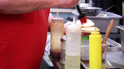 Frying hamburger patty Video stock 907411