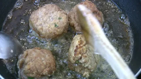 Frying meat balls Stock Footage 10905770