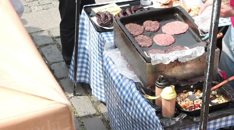 Frying meat for hamburgers Stock Footage 37340982