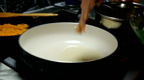 Frying pan chicken Stock Footage 62971345