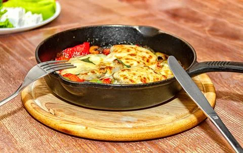 Frying pan with fried brisket Foto stock
