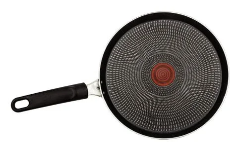Frying pan, isolated on white background, with clipping path Stock-Fotos