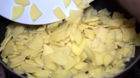 Frying potatoes Stock-Footage 57641233