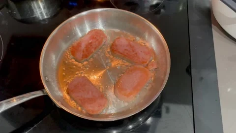 Frying Spam Video stock 230376457