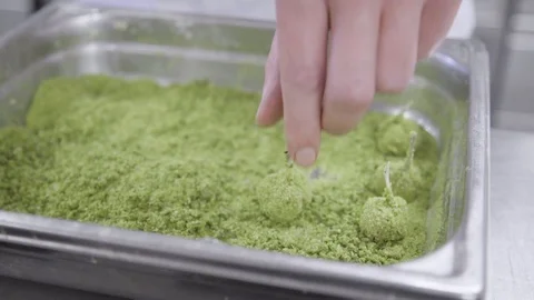 Frying vegetable in oil / cooking Stock Footage 104904508