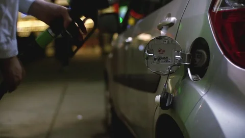 Fueling up a car in slow motion. Vídeo Stock 71262257