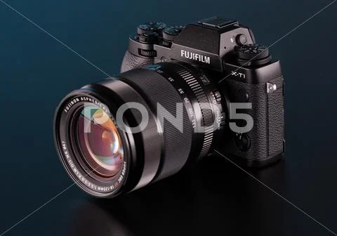 Fujifilm X-T1 Mirrorless Digital Camera With 18 - 13M Mm Lens