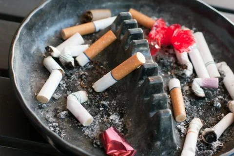 Full ashtray Stock Photos