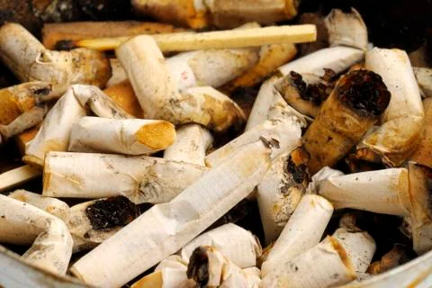 Full Ashtray Stock Photos