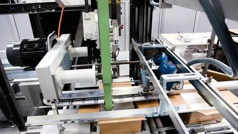 Full automatic packing machine in cardboard boxes Видео 94020579