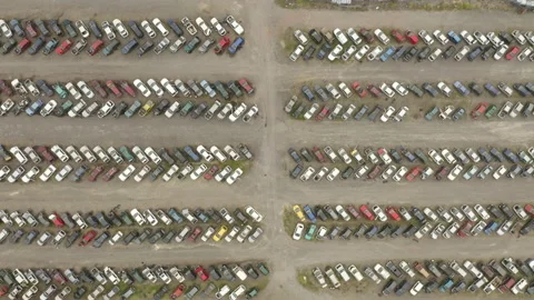 Full car wreckers with broken down vehicles perspective from aerial view. Stock-Footage 161452814