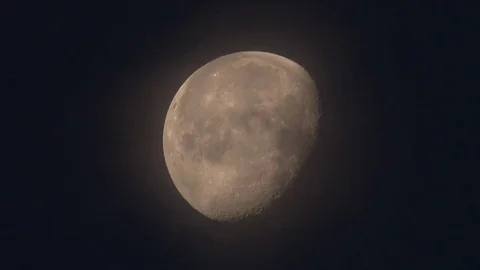Full moon cloud passing Stock Footage 77025022