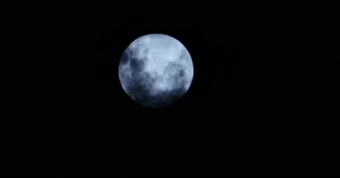 Full Moon With Clouds Passing 库存影片 62301835