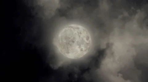 Full moon with clouds timelapse Stock Footage 41078106