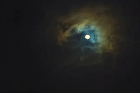 Full moon on dramatic cloudy sky Foto stock