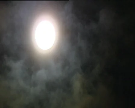 Full Moon - Fine Cloud 库存影片 760145