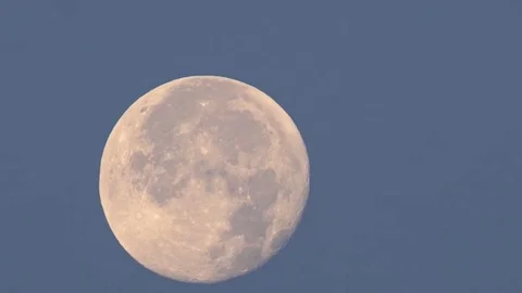 Full moon going across the frame 스톡 동영상 79085798