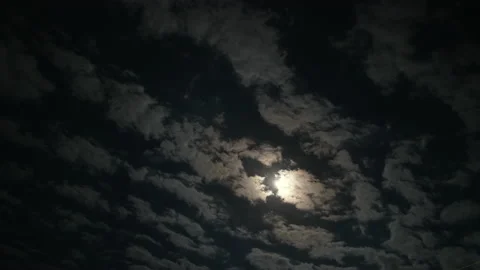 Full moon at night with moving clouds, time lapse Stock Footage 150325238