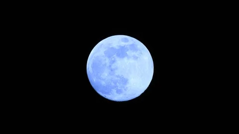 Full moon in the night sky, full moon in blue color, Vídeo Stock 129858297