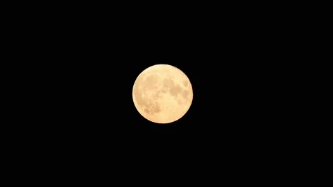 Full moon over black, real time  Stock Footage 165965000