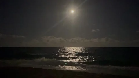 Full Moon over the ocean Stock Footage 172335606
