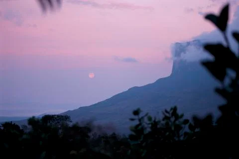 Full moon over the Roraima mountain Venezuela South America (5) Stock Photos