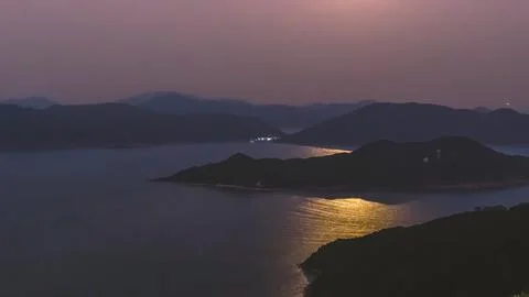 Full Moon Over Silverstrand Beach Hong Kong Night Jan 3 2026 Fotos Stock