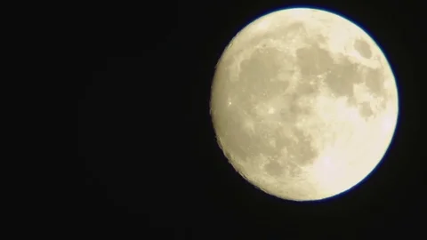 Full Moon Rising, Medium Video stock 82220985