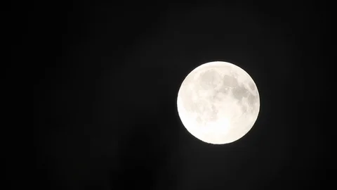 Full moon in the sky with clouds Stock-Footage 124783115
