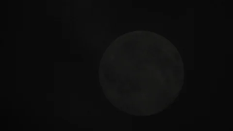 Full moon in the sky with clouds Stock-Footage 124783149